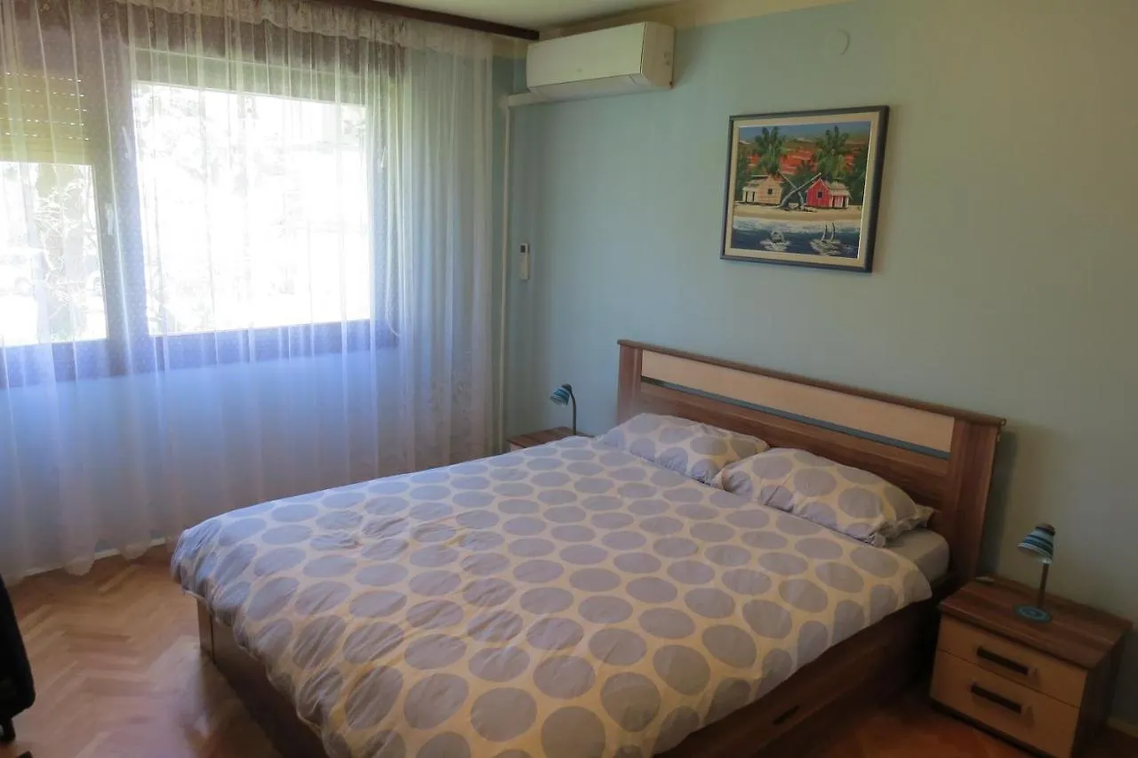 Apartments With Wifi Rijeka - 15333